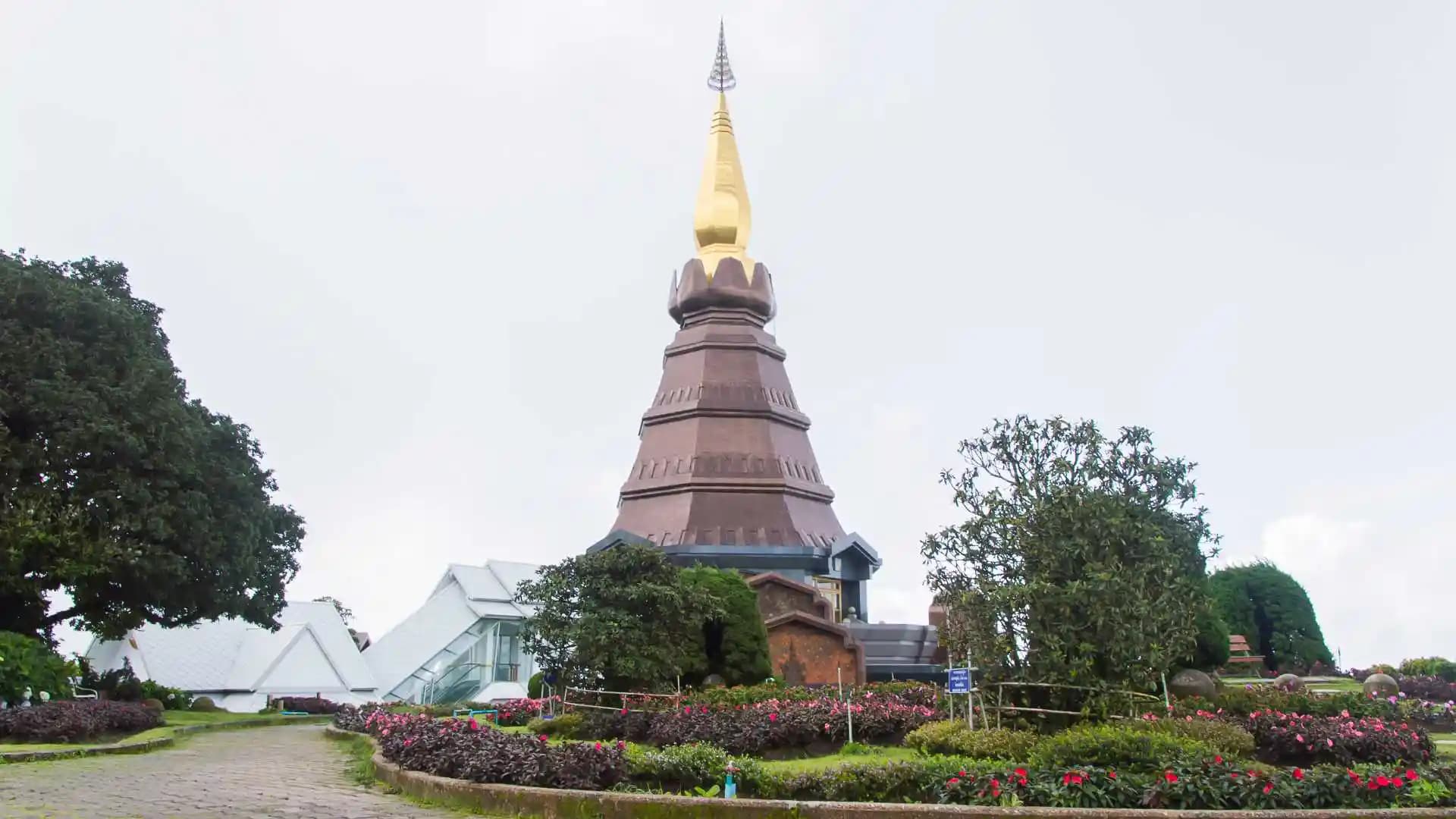 Phra Mahathat Naphamethanidon Thailand