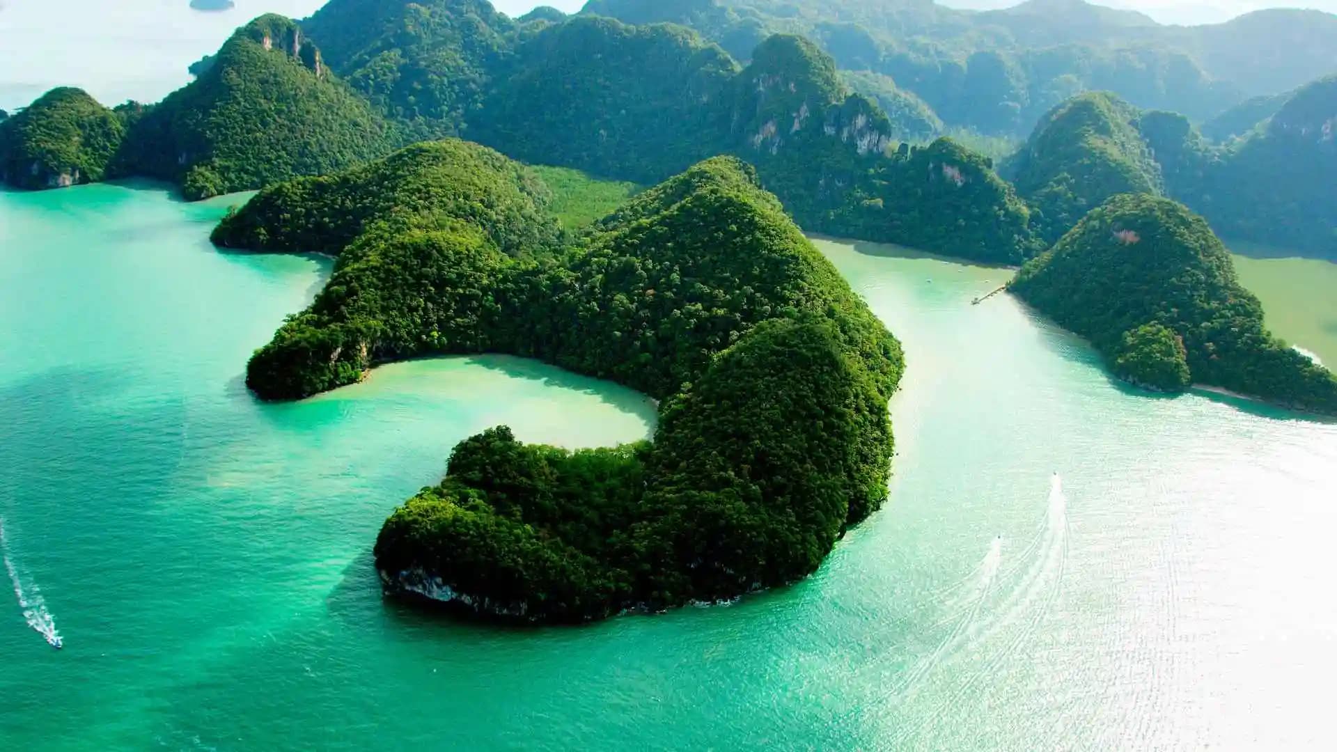 Pulau Dayang Bunting