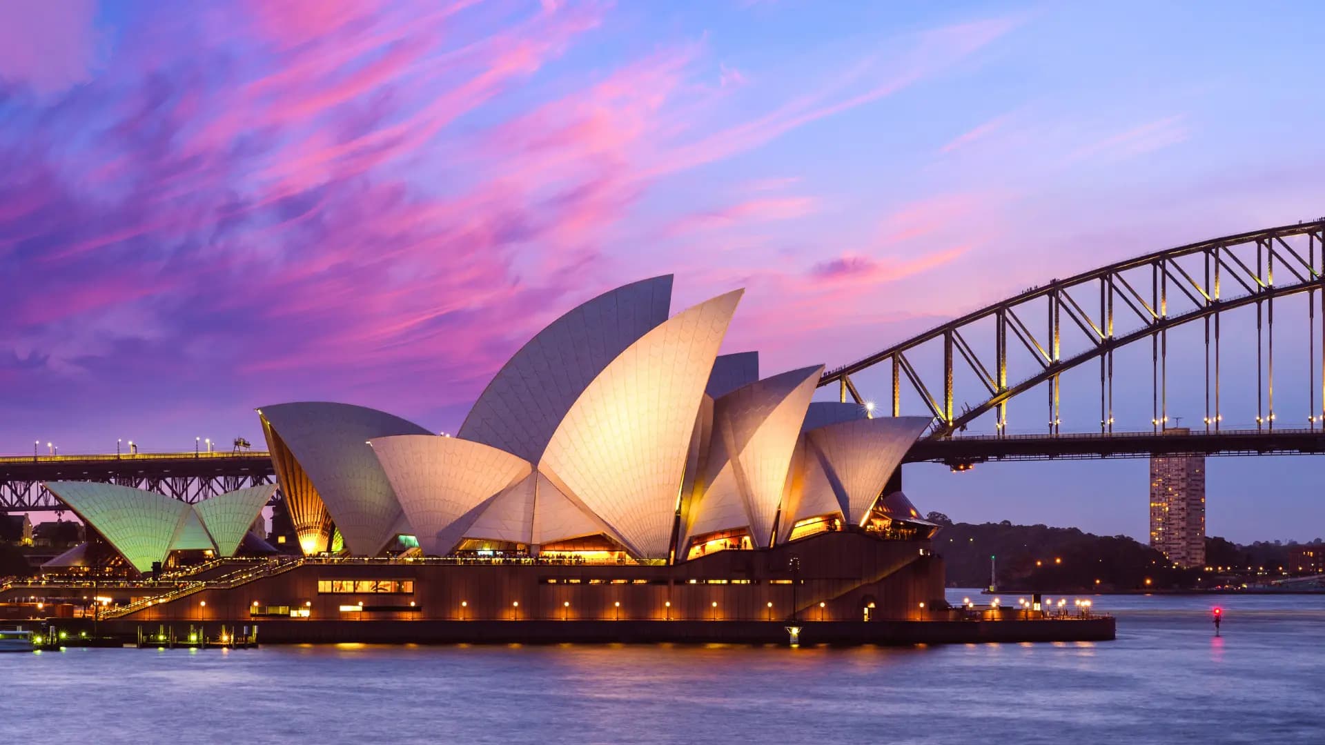 Ultimate New Zealand & Australia Experience Tour